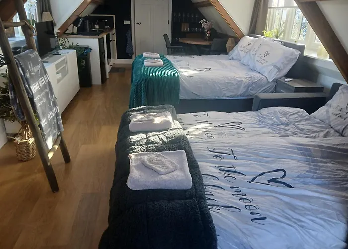 Bed & Breakfast Fuchsiahoeve 3*